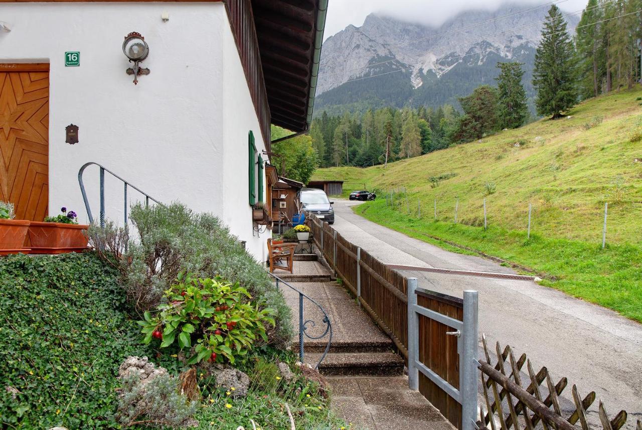 Ferienwohnung Zugspitznest Grainau Luaran gambar